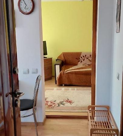 Fely Room Petroşani Eksteriør bilde