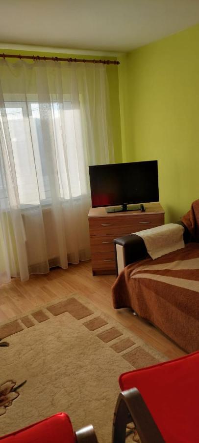 Fely Room Petroşani Eksteriør bilde