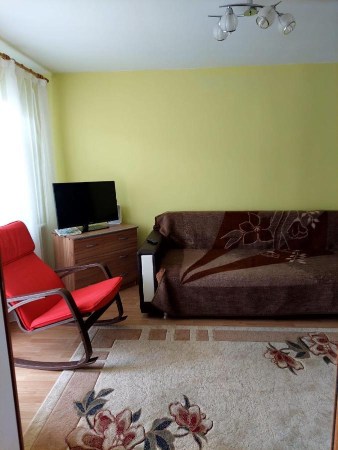 Fely Room Petroşani Eksteriør bilde
